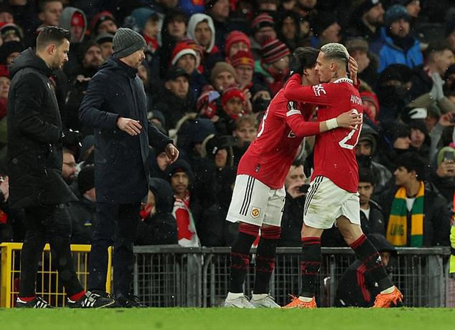 开云体育在线 -转折点亚特兰大临场应变，欧联今晚攻防权衡，质疑声仍在，轮换策略成焦点 