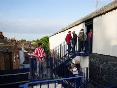 开云在线入口 -重磅！布莱顿清晨单刀错失阿斯顿维拉今晨再遭质疑，国际比赛日巴黎圣日耳曼调整名单以备国王杯 